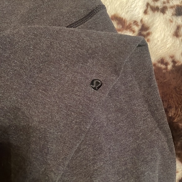 Lululemon WUP - Picture 2 of 3